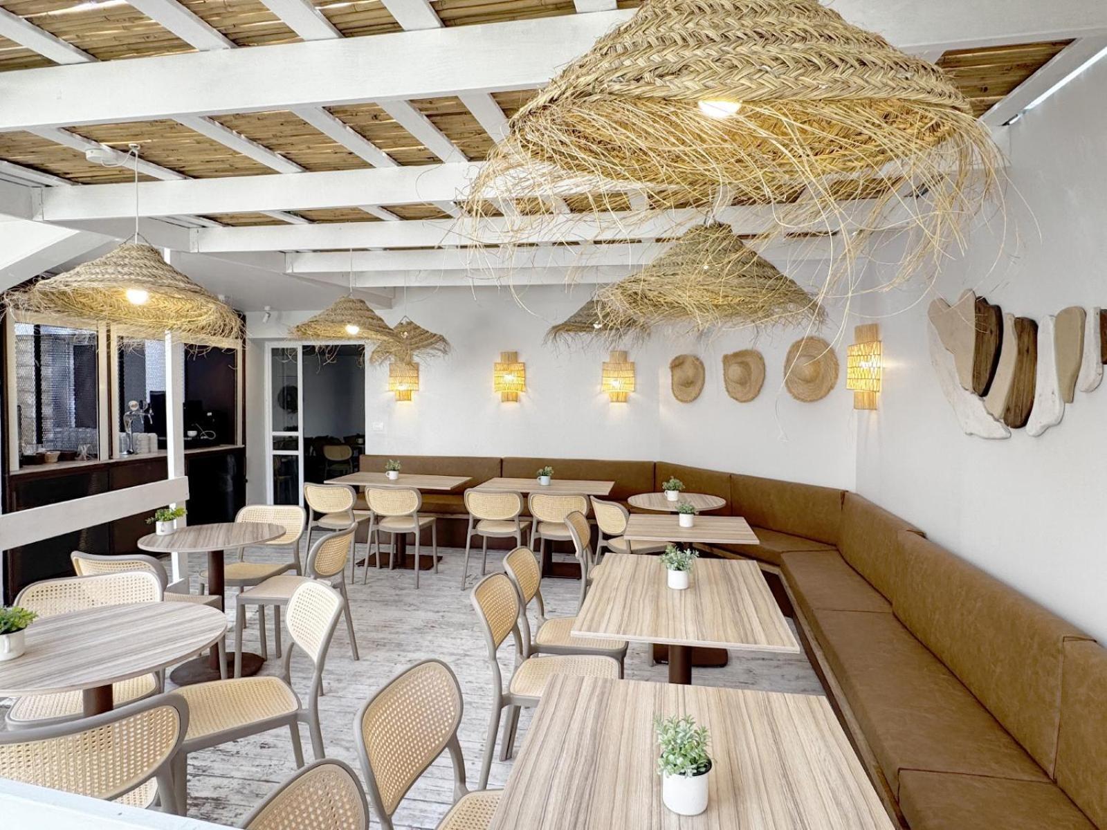 Travel Hotel Gesher Haziv Bagian luar foto