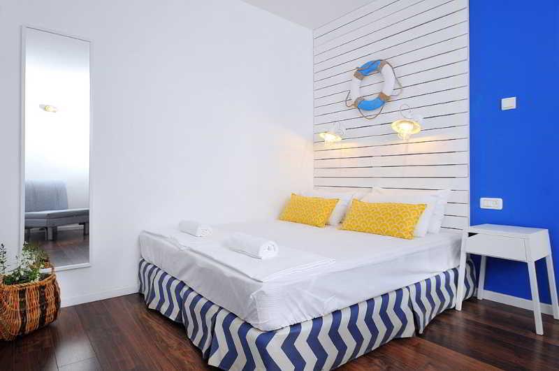 Travel Hotel Gesher Haziv Bagian luar foto