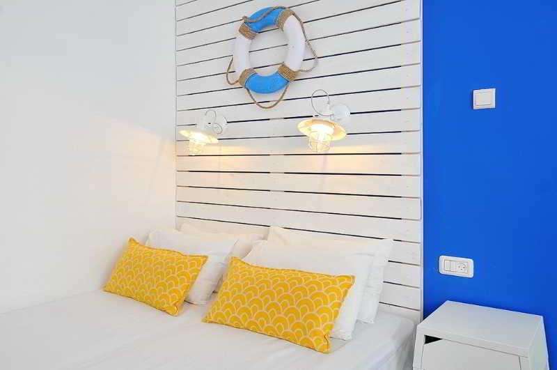 Travel Hotel Gesher Haziv Bagian luar foto